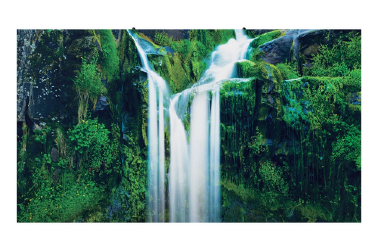 SAMSUNG The Wall IW016C 480x270 Px 36.000:1